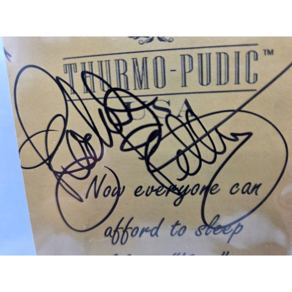 Richard Petty Signed Thermo Pudic Pillow Case Racing Collectible - Picture 1 of 3